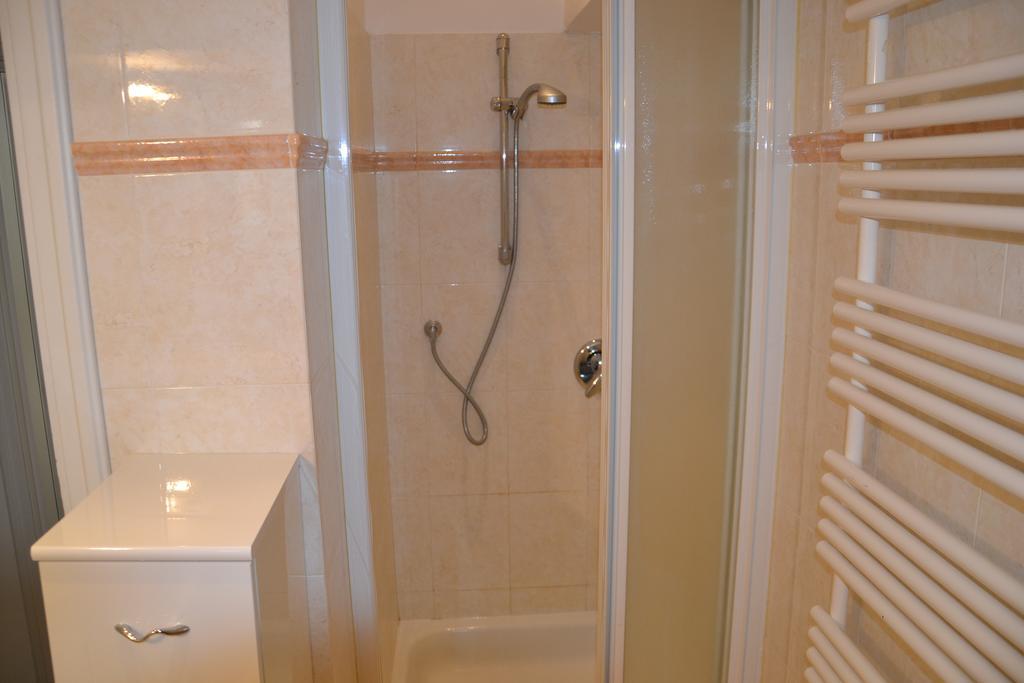 Guesthouse Bauzanum Streiter Bolzano Dış mekan fotoğraf